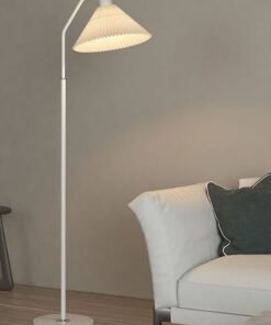 Sharpdo Modern Luxury Straight Pole Atmosphere Standing Floor Lamp Pleated Lampshade LED Three-Tone Lighting