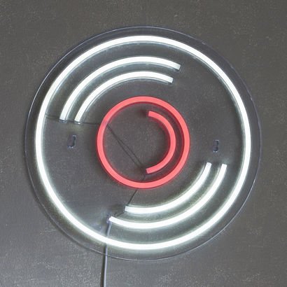 Lyn Disc Frame LED Neon Light - 32x2x32 cm
