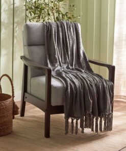 Lavish Diamond Embossed Throw - 130x180 cm