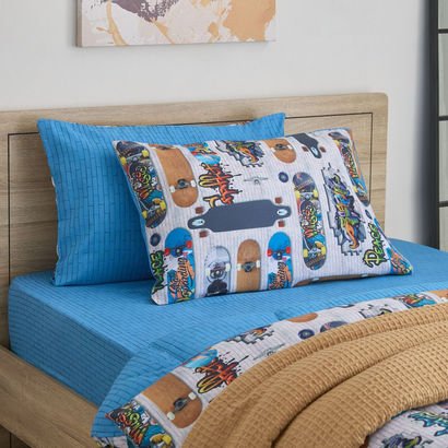 Tom Gearhead Skate 2-Piece Microfibre Pillow Cover...