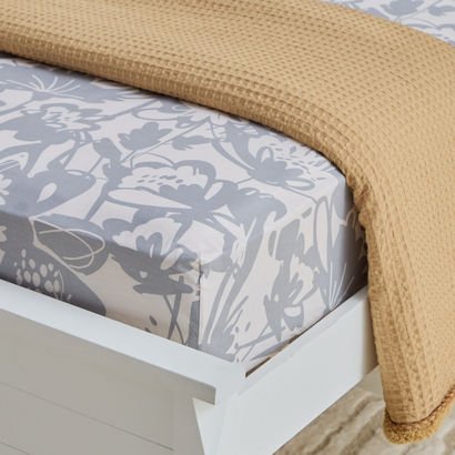 Aurora Heya Printed Cotton Queen Fitted Sheet - 15...