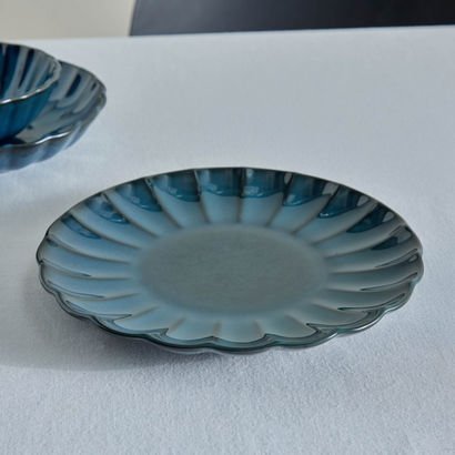 Siam Stoneware Blue Scallop Dinner Plate - 27 cm