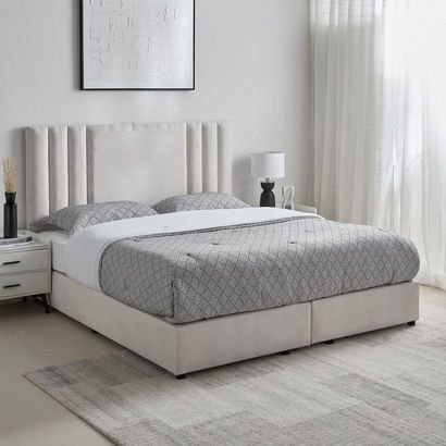 Curvy Galaxy Queen Upholstered Bed - 140x200 cm