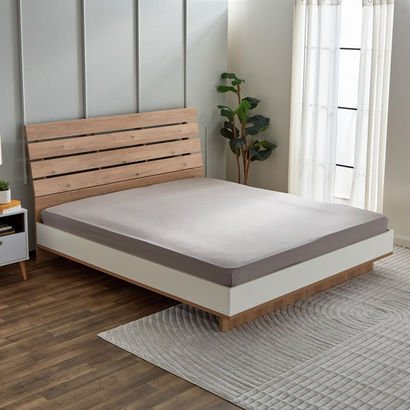 Derby Solid Microfiber Double Fitted Sheet - 140x2...
