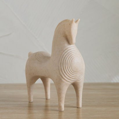Whyton Luxe Polyresin Horse Accent - 17x8x19 cm
