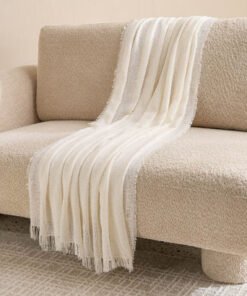 Girga Solid Throw - 130x170 cm