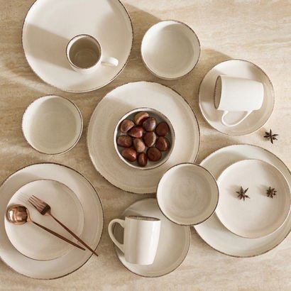Elegenza 16-Piece Dinner Set - Serves 4