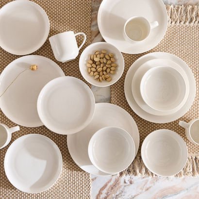 Elegenza 16-Piece Dinner Set - Serves 4