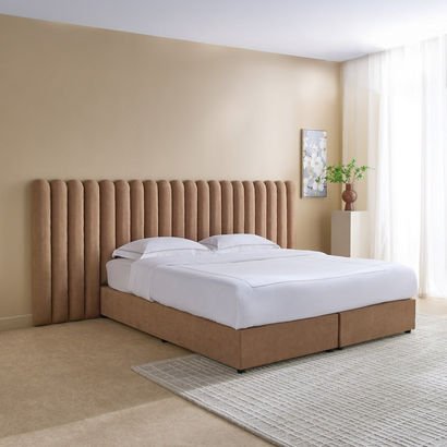 Curvy Brooks Extended Headboard King Upholstered B...