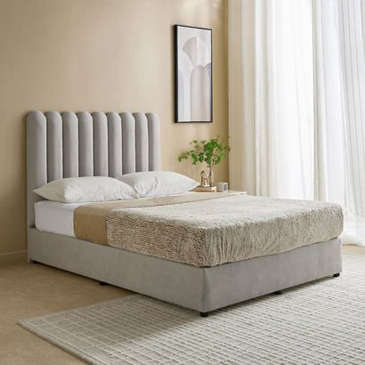 Curvy Haze Upholstered Queen Bed - 140x200 cm