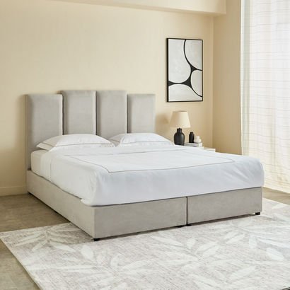 Curvy Riston Upholstered King Bed - 180x200 cm