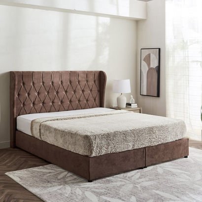 Curvy Chester King Upholstered Bed - 180x200 cm