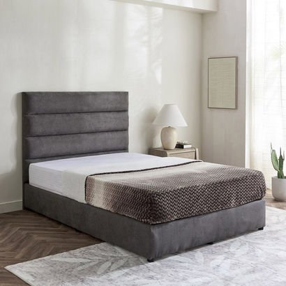 Curvy Linear Upholstered Queen Bed - 160x200 cm