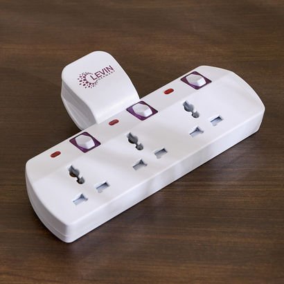 Levin 3-Way Universal Adapter with Individual Swit...