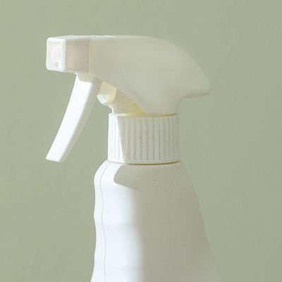 Fabric Protector 0.75 Ltr - Image 3