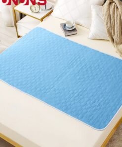 Alternative view of UNUNS Waterproof Bed Pads,1 pcs Waterproof Bed Pads,4-Layer Incontinence Pad,High Absorbency Bed Sheets,Large Bed Wetting Pads,Mattress Pad for the Elderly Adults and Pets,150x200cm