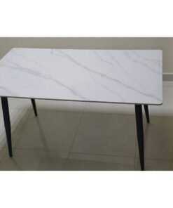High quality dining table 140*80*73 cm