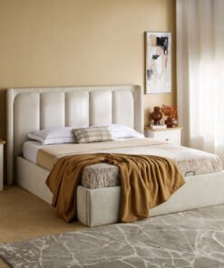 Hampton Carmen Queen Upholstered Bed - 160x200 cm