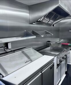 Fully Equipped Mobile Kitchen Food Truck for Ice Cream Pizza Hot Dogs BBQ a Comprehensive Mobile Restaurant Trailer