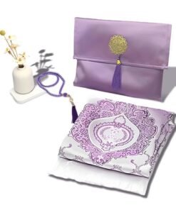 Sunnaltree 3PCS Prayer Mat Set, Beautiful Prayer Mat, With Pouch and Tasbih, Premium Quality Skin Friendly Materiel, Foldable Prayer Carpet Mat, Ideal for Home, Travelling, At Office, At Work, For Ramadan, Eid Etc, Best Gift Idea Prayer(Purple)