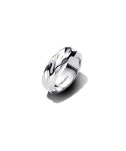 PANDORA Rippled Wide Band Ring