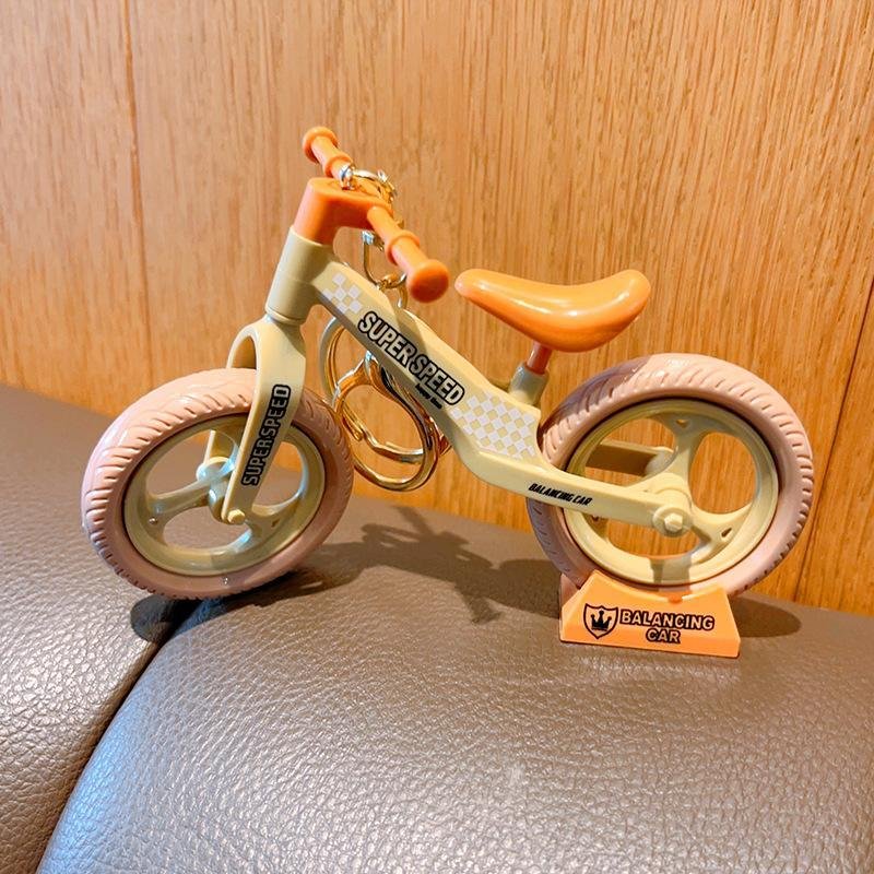 Creative Fun Fun Movable Sliding Assembled Bicycle Couple Jewelry Keychain Accessories Gift Decoration