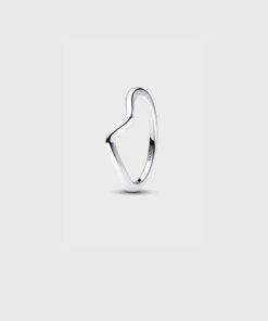 PANDORA Polished Wave Ring